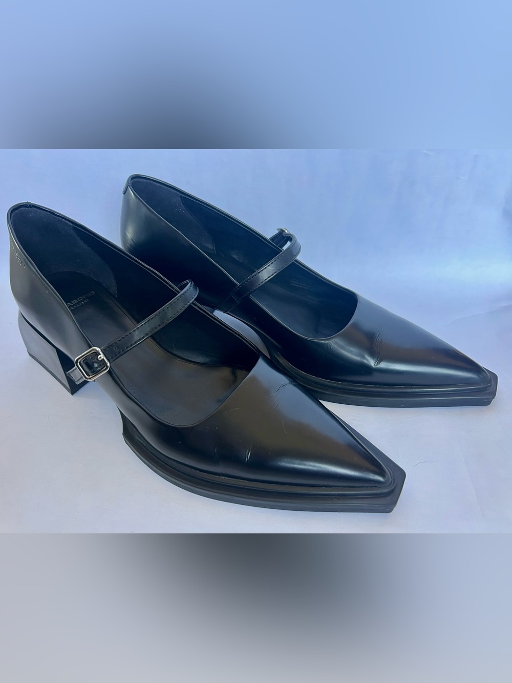Vagabond Black Leather Mary Jane Heels Pointed Toe Block 2.75” Heel - Picture 2 of 6